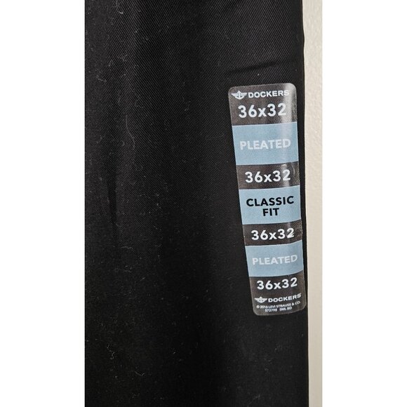 Dockers Mens Easy Khaki Classic Fit Pleated Dress Pants 36 W x32 L Stretch Black - Picture 8 of 12